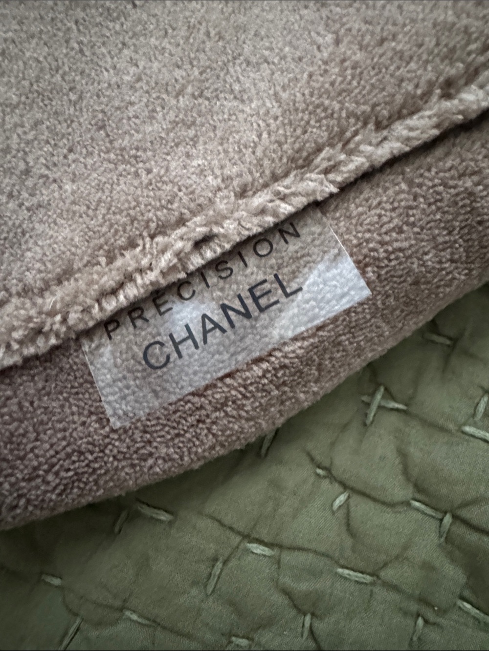 CHANEL Taupe Adjustable Shoulder Bag with White CC Logo - Picture 3 of 9